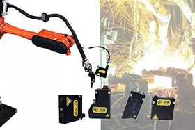 ky体育机器人焊缝跟踪适配柴孚机器人完成自主寻位、跟踪、引导焊枪自动焊接